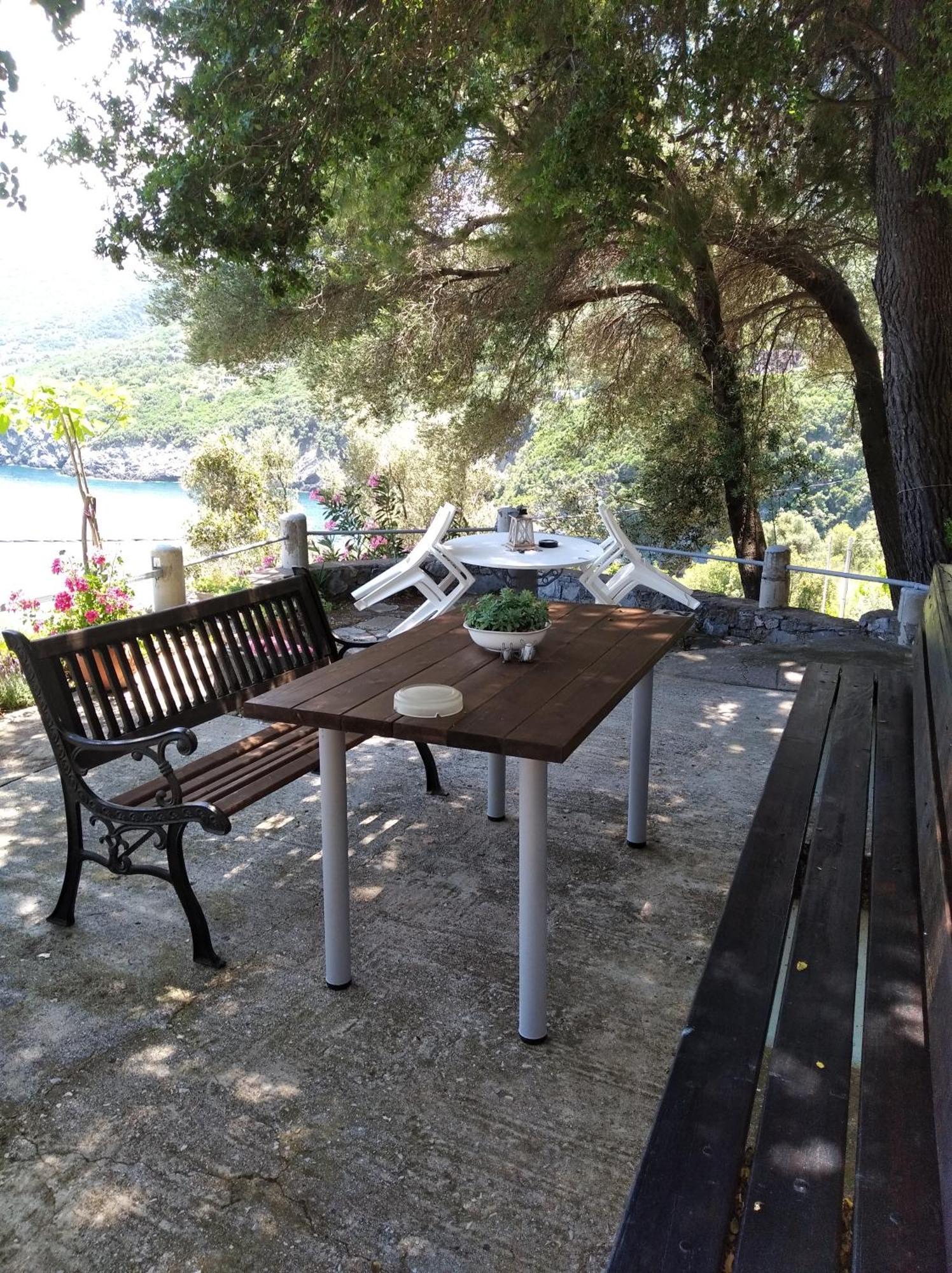Ferienwohnung Andreas' House #Dialiskari4# Limniónas Exterior foto
